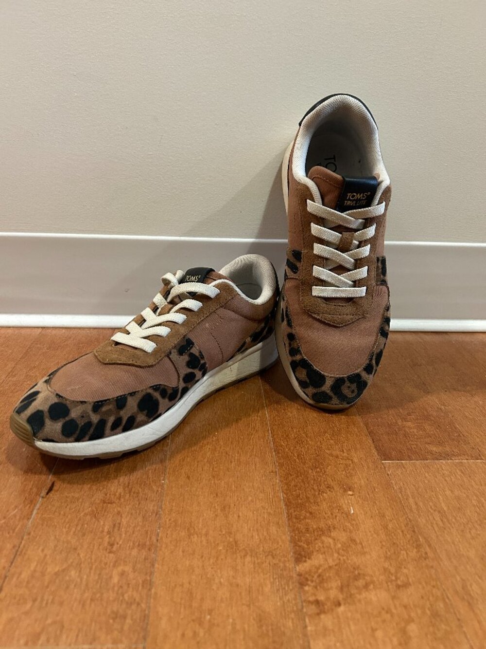 TOMS Women’s TRVL LITE Sneaker - Leopard Print - Size 8